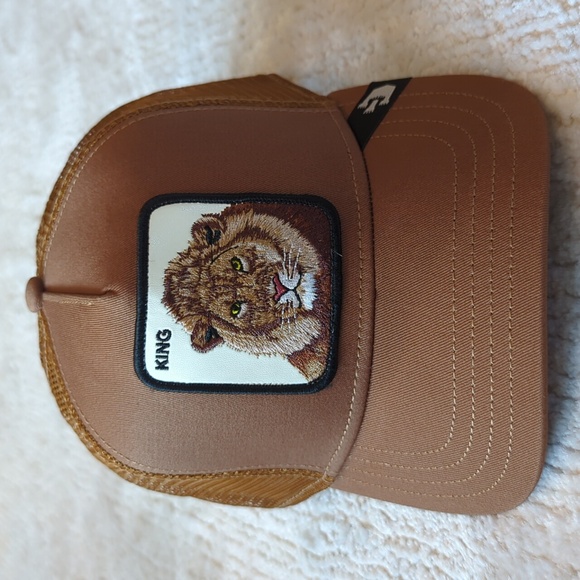 Goorin Bros King Lion Animal Farm Snapback Trucker Hat